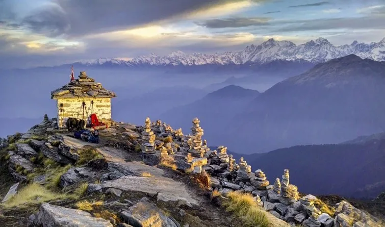 Chopta Tungnath Chandrashila Trek — Tungnath tour package by Gujarat Adventure Club